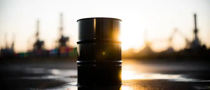 Нефтяной рыночный рывок: котировки Brent и WTI уверенно преодолели важные отметки
