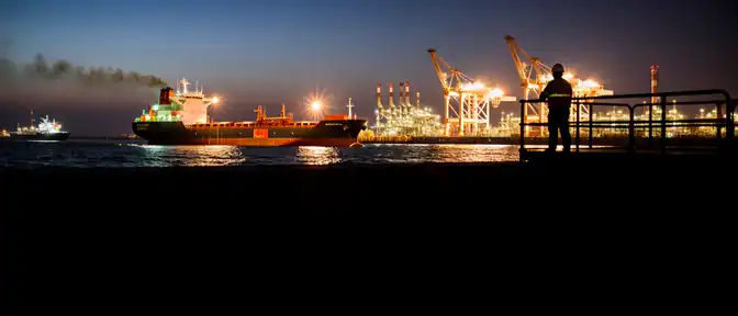 Нефтяной маневр Пекина: как Китай перестраивает логистику и укрепляет связи с Россией