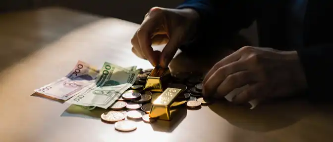 Как уберечь кошелек от инфляции: экспертный взгляд на падение курса рубля
