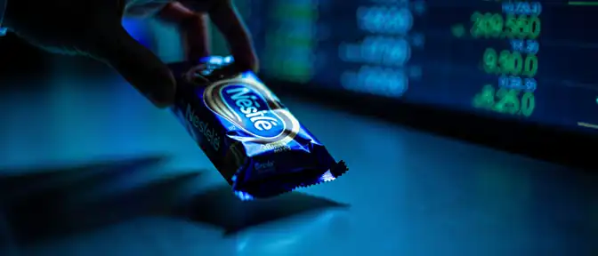 Падение акций компании Nestle на швейцарской бирже вызвано передачей российских активов под временное управление