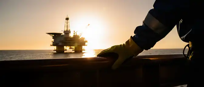 Увеличение поступлений от продажи нефти и газа обеспечит приток средств в Фонд национального благосостояния